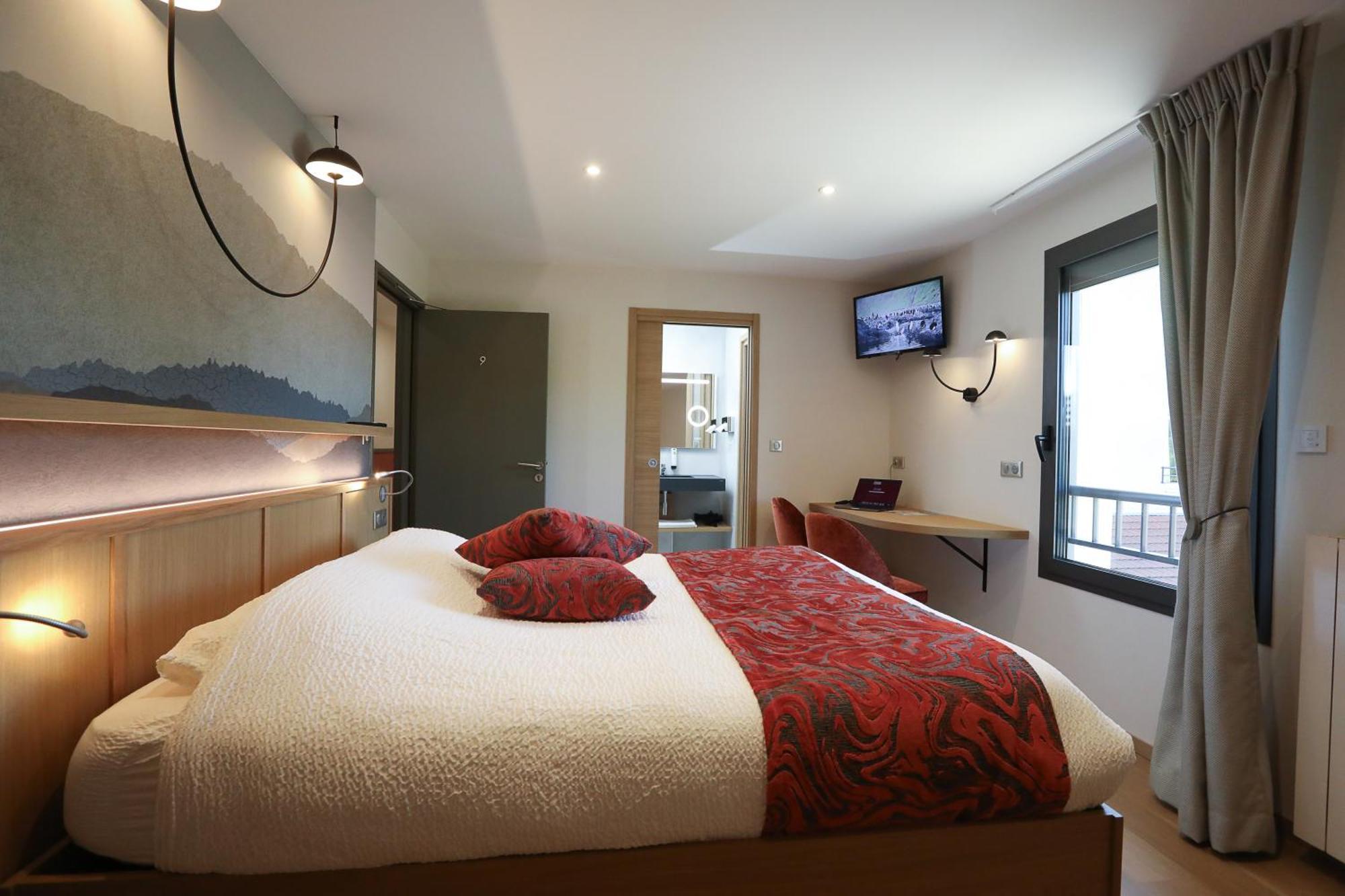 Logis Hotel Spa Restaurant Le Provence Lanarce Zewnętrze zdjęcie
