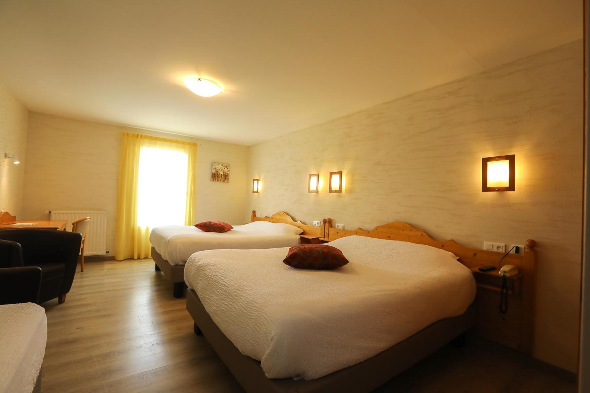 Logis Hotel Spa Restaurant Le Provence Lanarce Zewnętrze zdjęcie