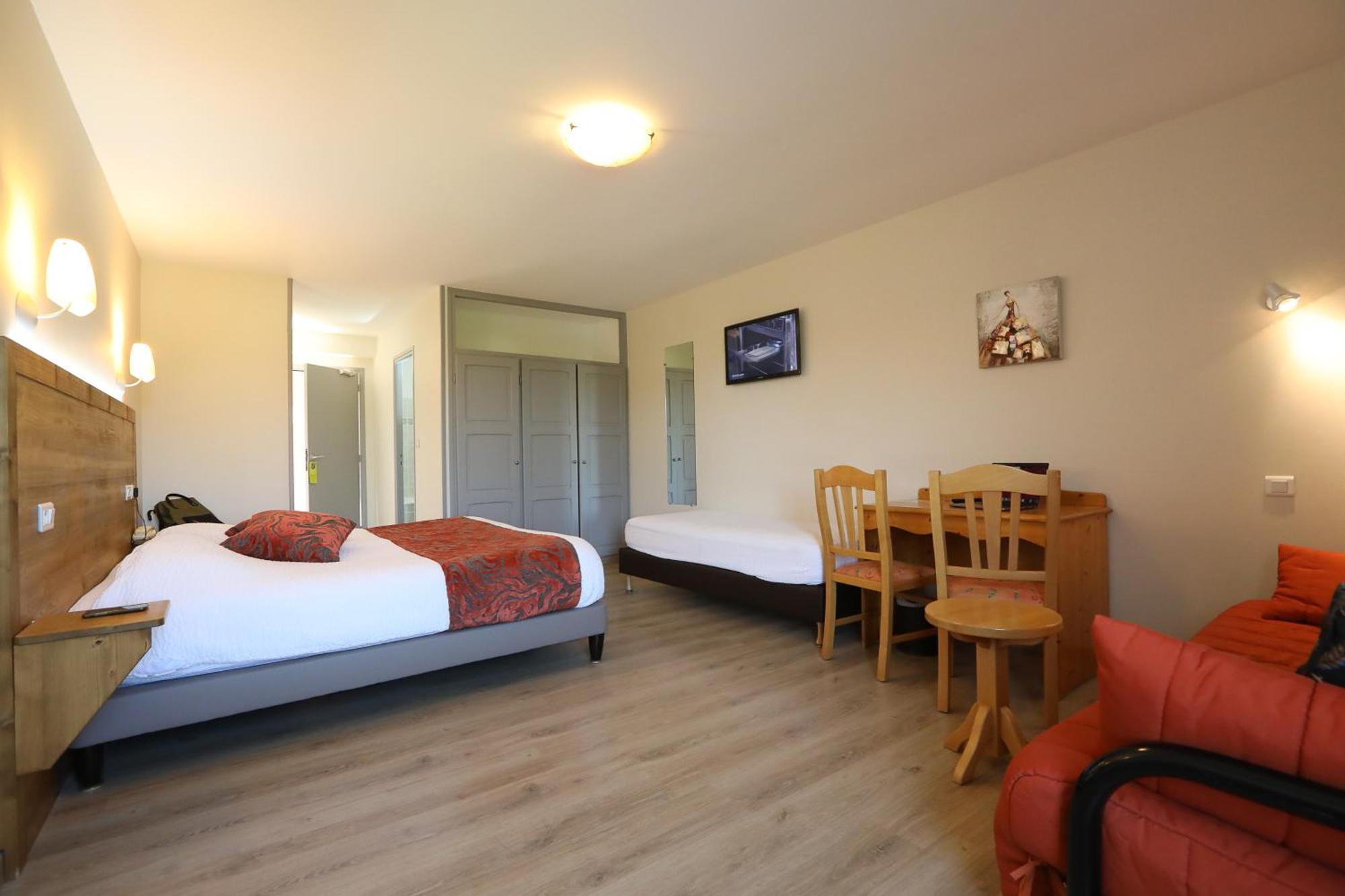 Logis Hotel Spa Restaurant Le Provence Lanarce Zewnętrze zdjęcie